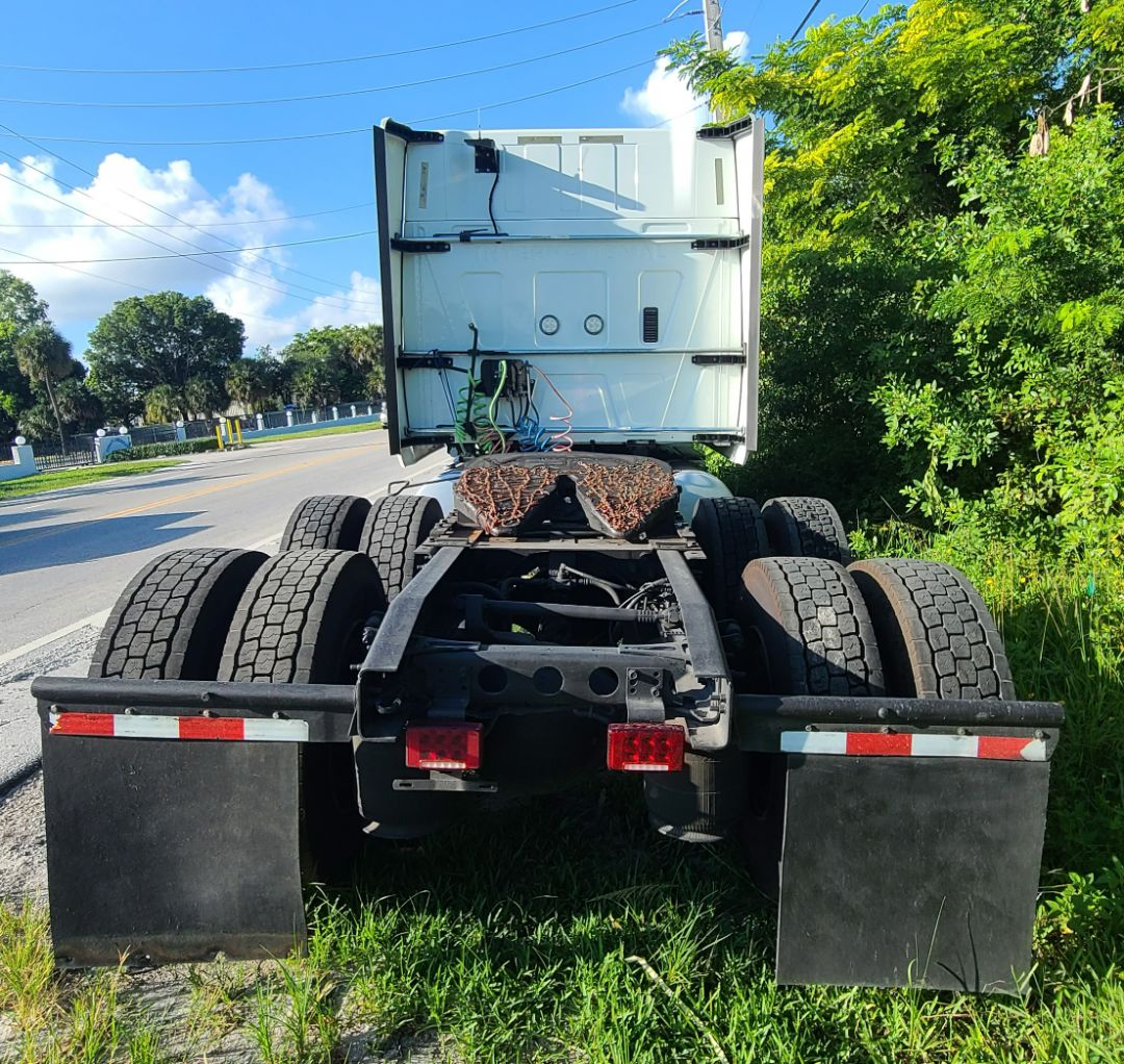 2015 INTERNATIONAL Prostar + 113 - Image 6